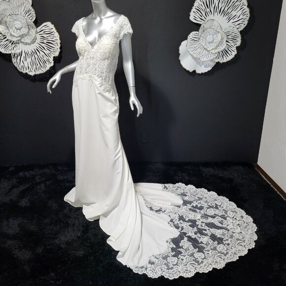 NWT~$1850~STELLA COUTURE~16/18~OFF WHITE EMBROIDERED BEADED LACE WEDDING DRESS - Picture 9 of 16
